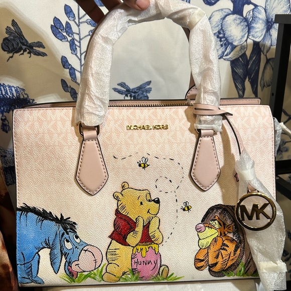 Michael Kors Handbags - *SALE*Michael Kors Winnie Pooh Satchel w/ Crossbody Strap/Valentine Gift 💝 New!